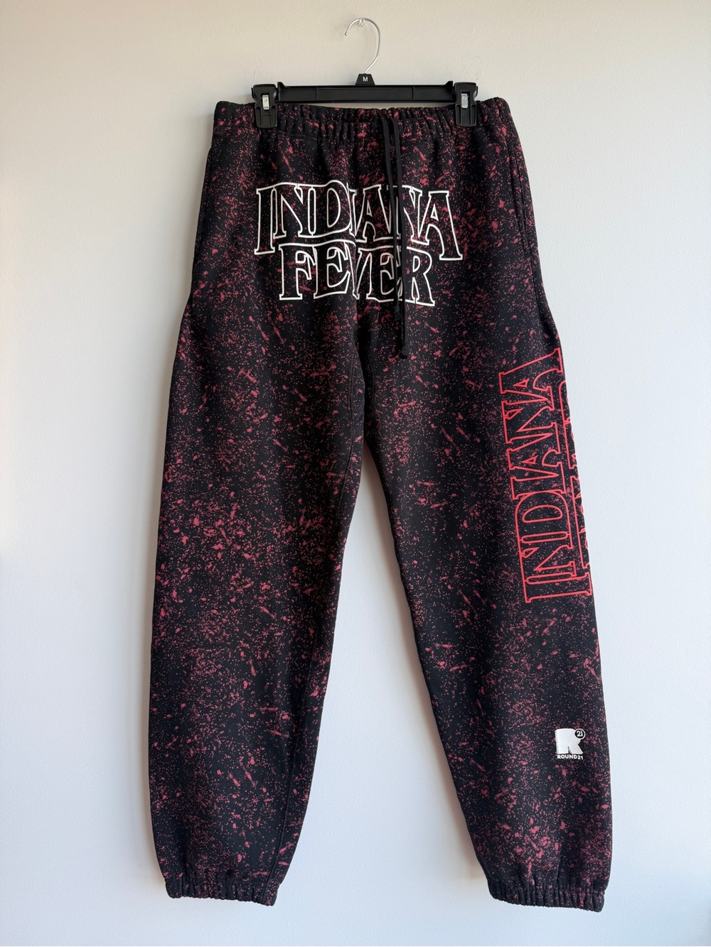 NWOT Indiana Fever Black Stranger Things Speckled Sweatpants Limited Edition - Picture 7 of 7